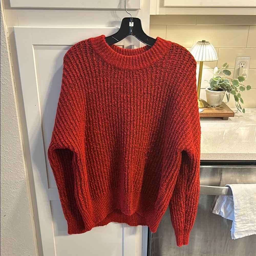 Sonoma Men's Rich Red Crewneck Sweater SUPER SOFT AND WARM